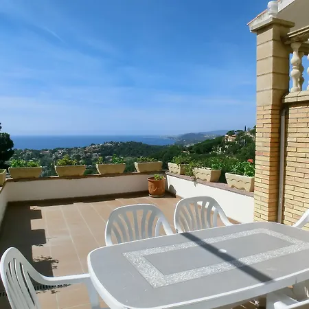 Vistamar Villa *